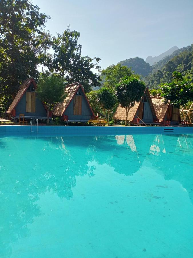 Nongkhiaw Campingsite Swimming Pool Hotell Ban Phathok Eksteriør bilde