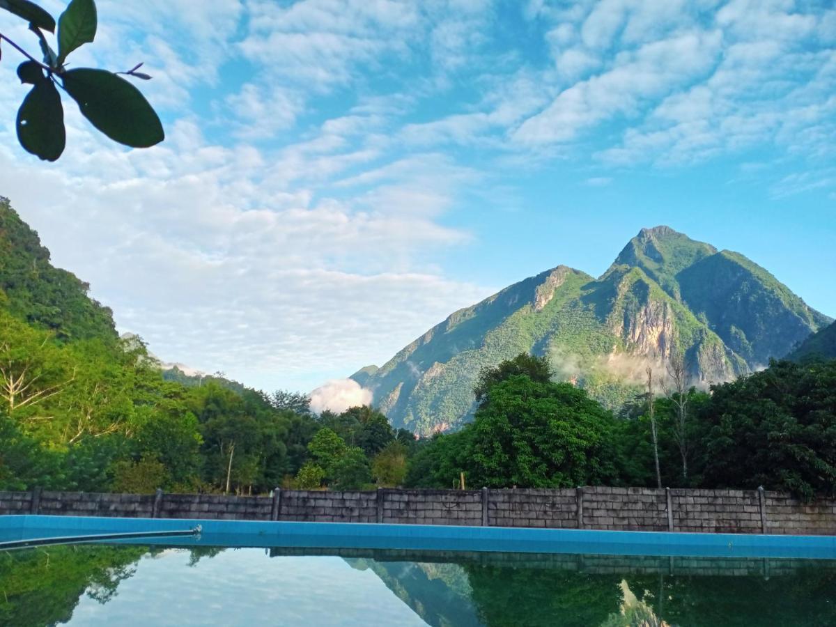 Nongkhiaw Campingsite Swimming Pool Hotell Ban Phathok Eksteriør bilde